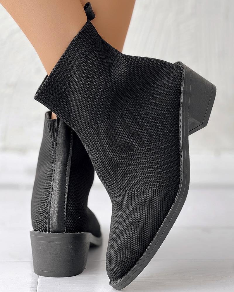 Elegantní a detailní podpůrné boty