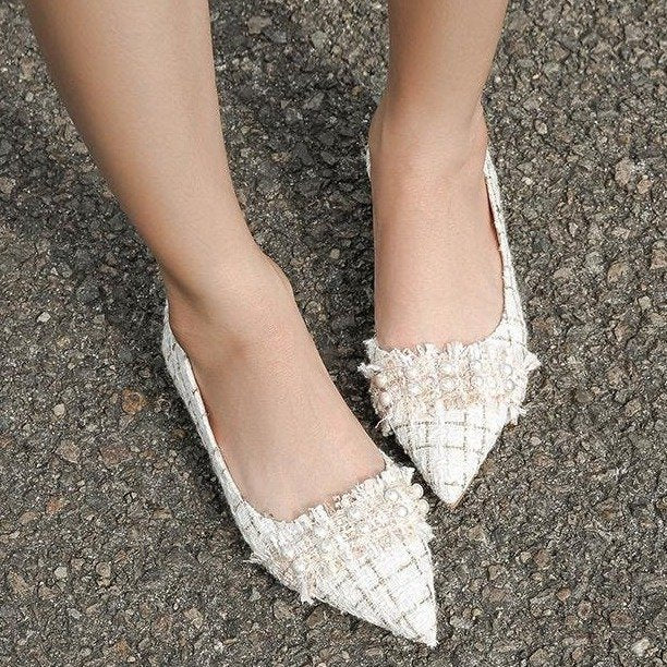 Elegantní a detailní podpůrné letní mokasíny
