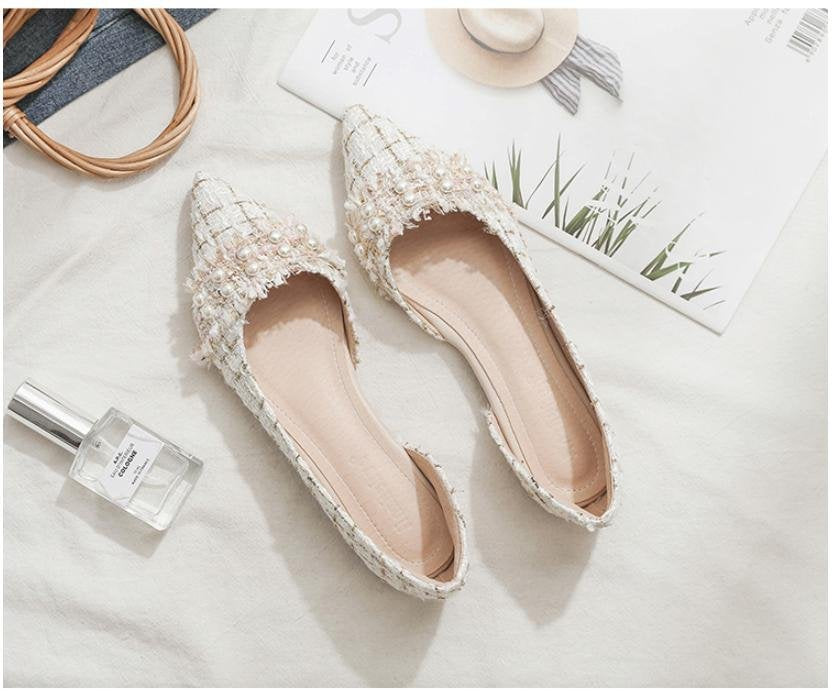 Elegantní a detailní podpůrné letní mokasíny