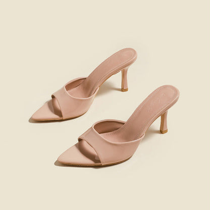 Elegantní a detailní podpůrné letní podpatky