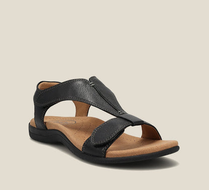 Elegantní a detailní podpůrné letní sandály