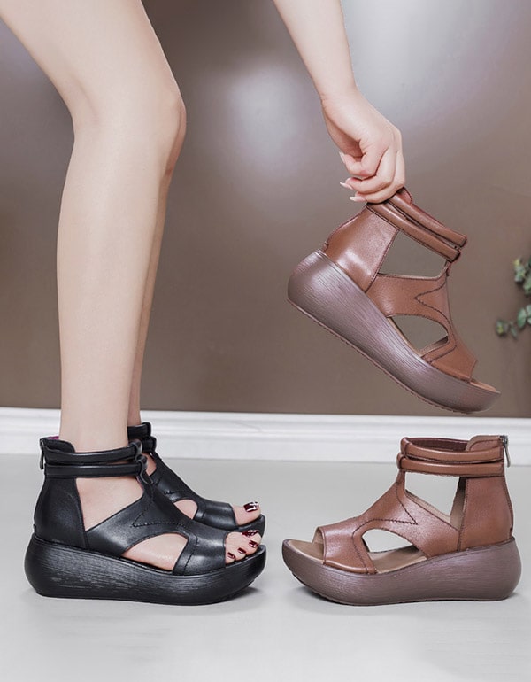 Elegantní a detailní podpůrné letní sandály