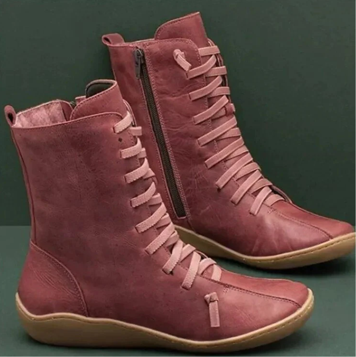 Elegantní a detailně propracovaná podpůrná letní obuv