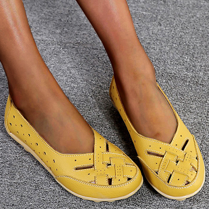 Elegantní a detailní podpůrné letní boty
