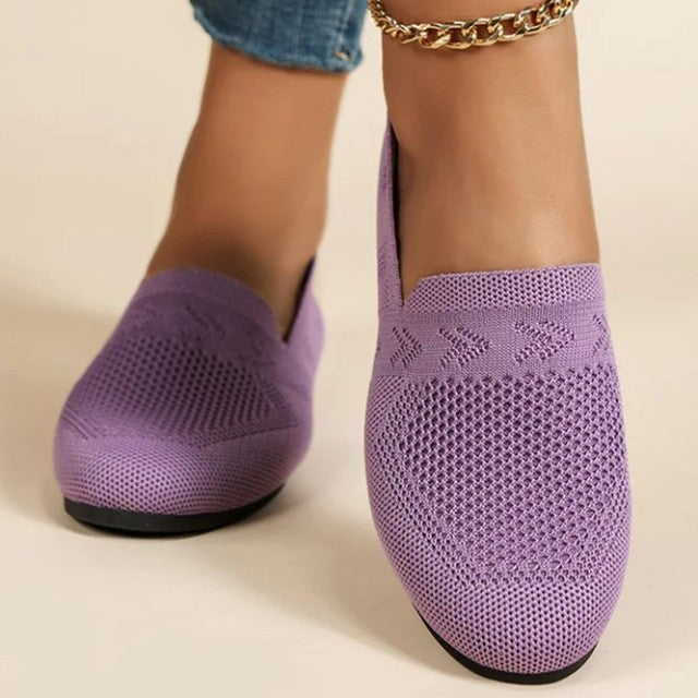 Elegantní a detailní podpůrné letní boty