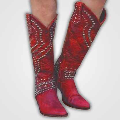 Elegantní a detailní podpůrné letní boty