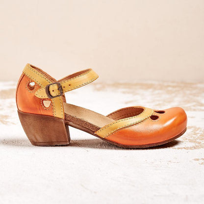 Elegantní a detailní podpůrné letní sandály