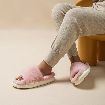 Elegantní a detailní podpůrné letní boty