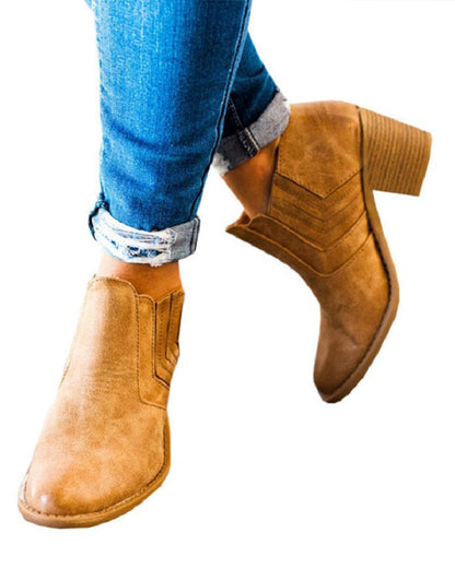 Elegantní a detailní podpůrné boty