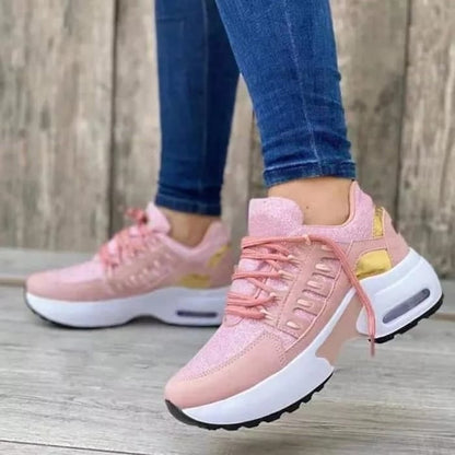 Elegantní a detailní podpůrná obuv