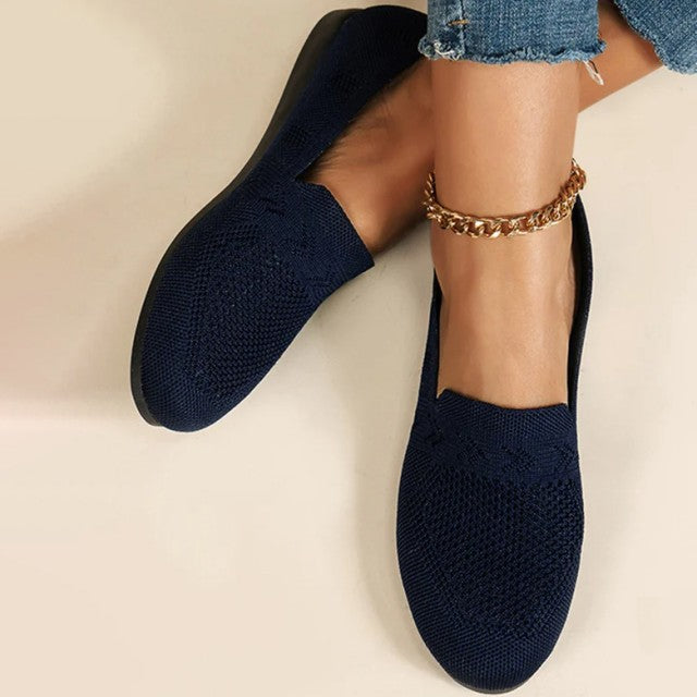 Elegantní a detailní podpůrné letní boty