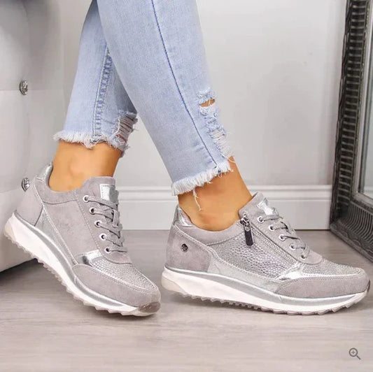 Elegantní a detailní podpůrná obuv