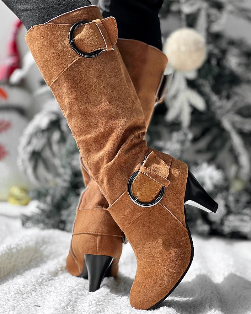 Elegantní a detailní podpůrné boty