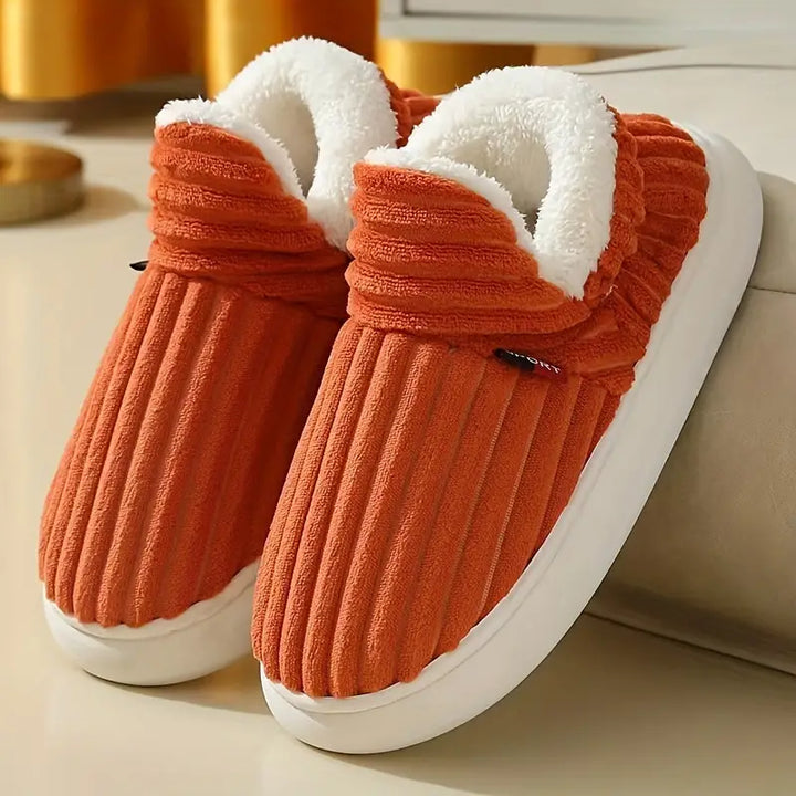 Elegantní a detailní podpůrné letní boty