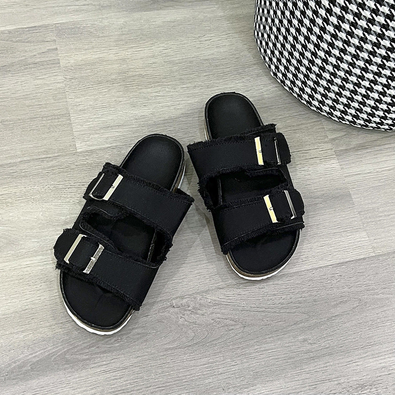 Podpůrné a módní ortopedické letní sandály