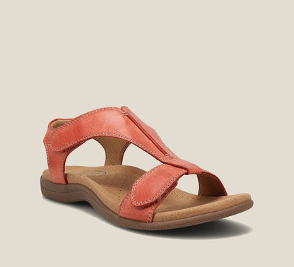 Elegantní a detailní podpůrné letní sandály