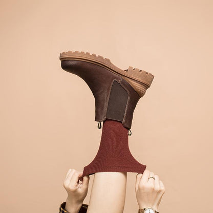 Elegantní a detailní podpůrné letní boty