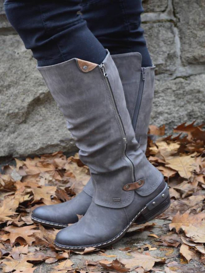Elegantní a detailní podpůrné boty