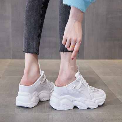 Elegantní a detailní podpůrné letní podpatky