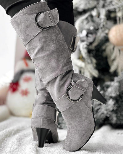 Elegantní a detailní podpůrné boty