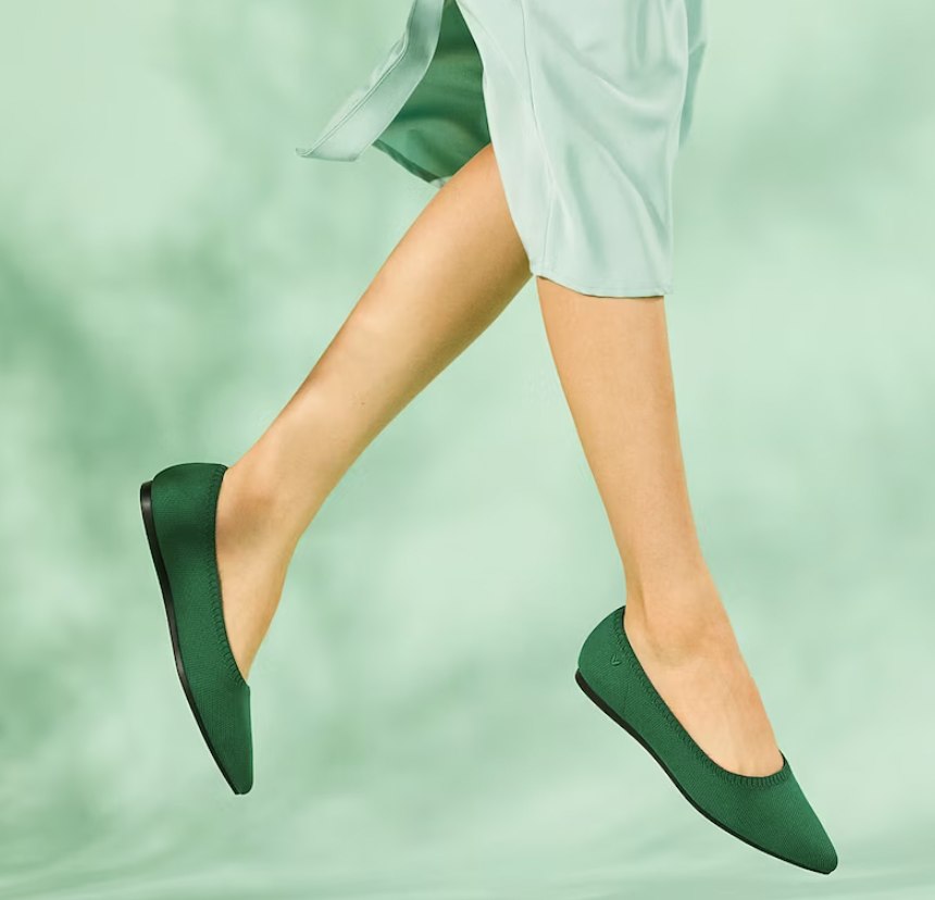 Elegantní a detailní podpůrné letní sandály