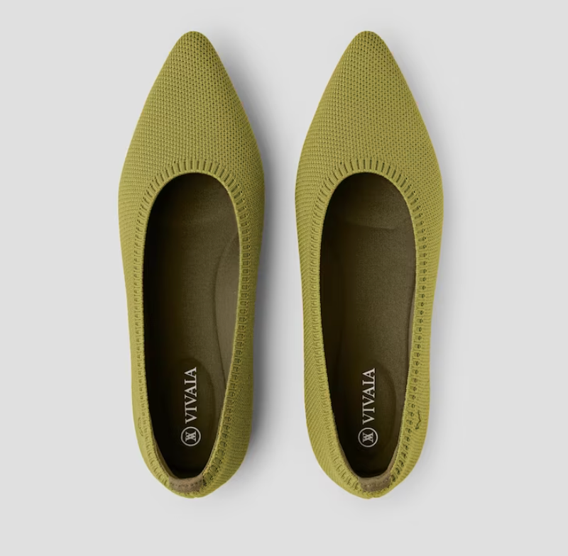 Elegantní a detailní podpůrné letní sandály