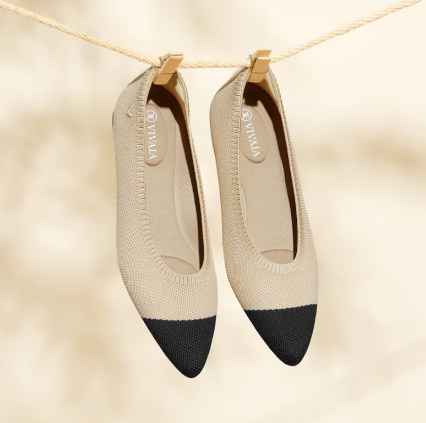 Elegantní a detailní podpůrné letní sandály