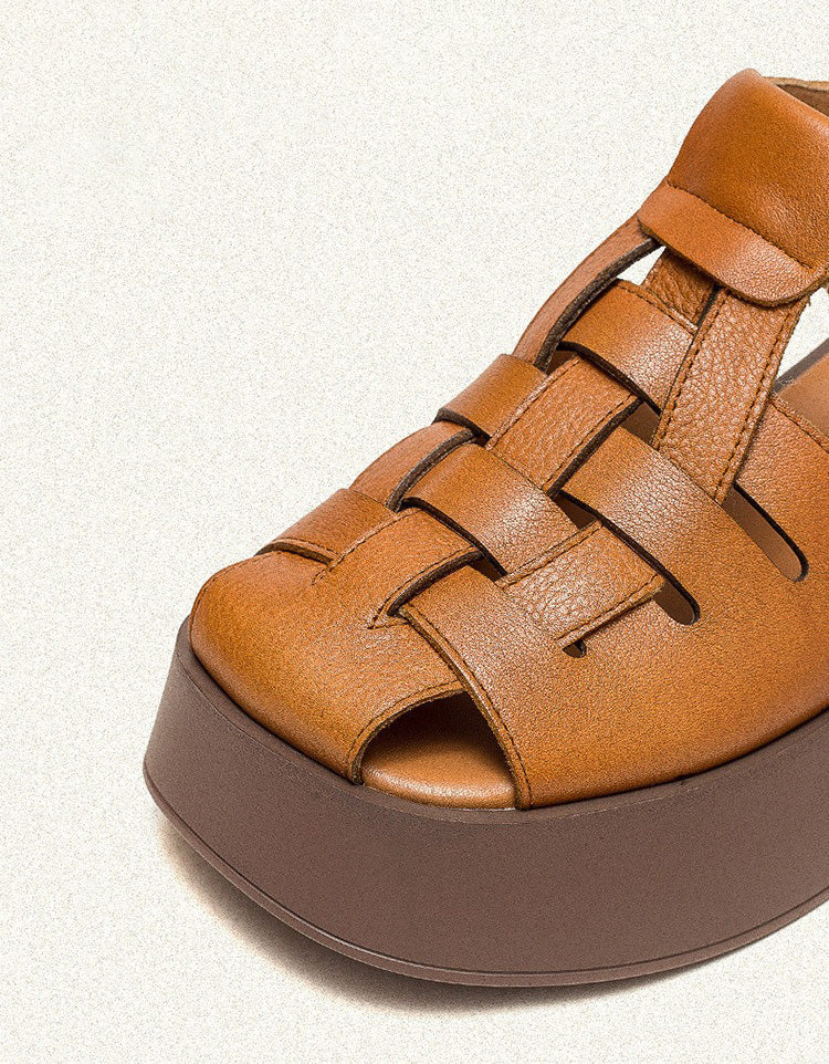 Módní a podpůrné ortopedické letní sandály