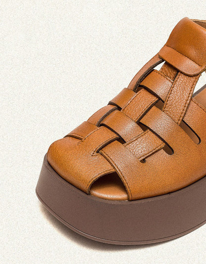 Módní a podpůrné ortopedické letní sandály