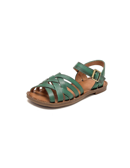 Elegantní a detailní podpůrné letní sandály