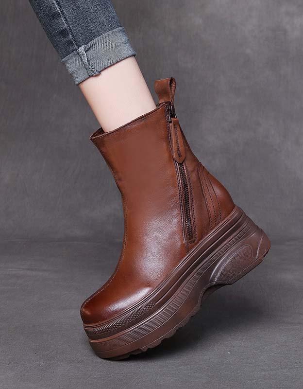 Elegantní a detailní podpůrné letní boty