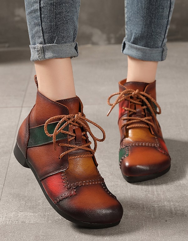 Elegantní a detailní podpůrné letní boty