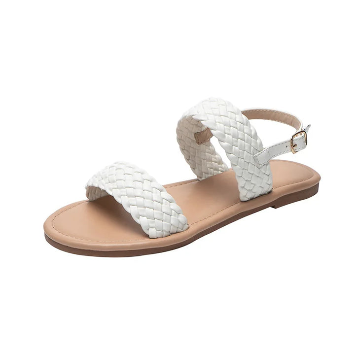 Elegantní a detailní podpůrné letní sandály
