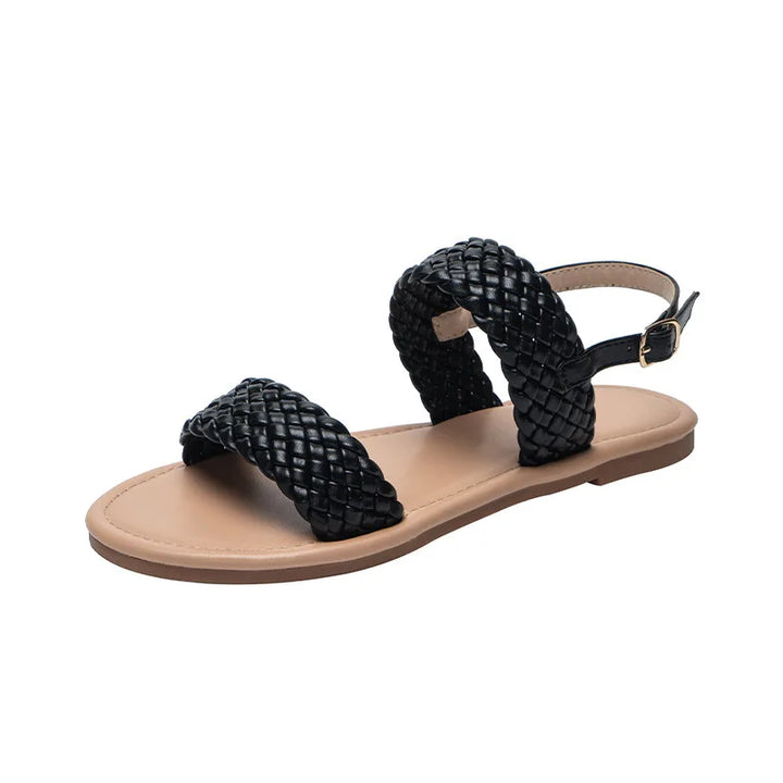 Elegantní a detailní podpůrné letní sandály
