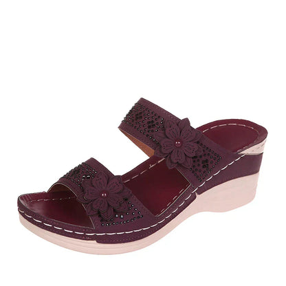 Elegantní a detailní podpůrné letní sandály