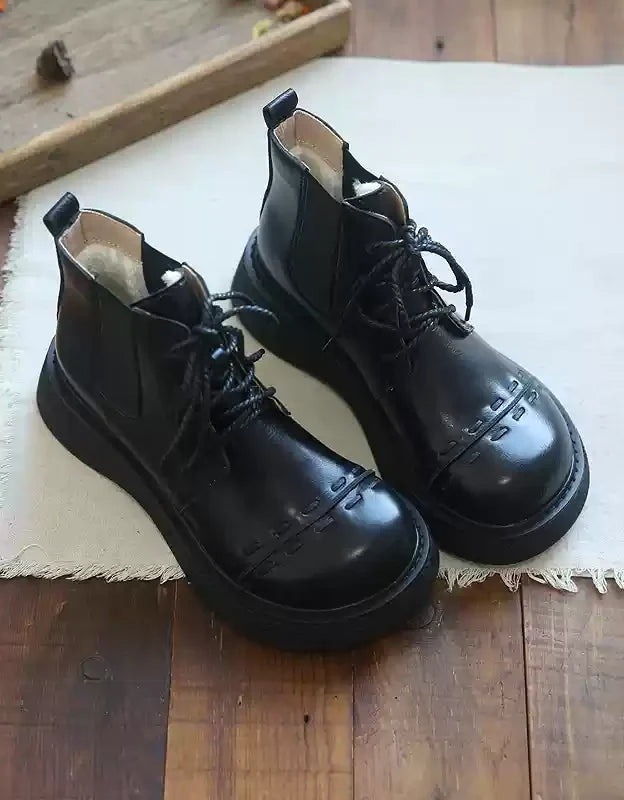 Elegantní a detailní podpůrné zimní boty