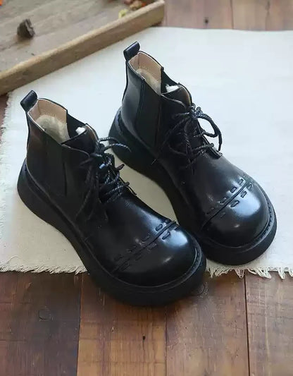 Elegantní a detailní podpůrné zimní boty