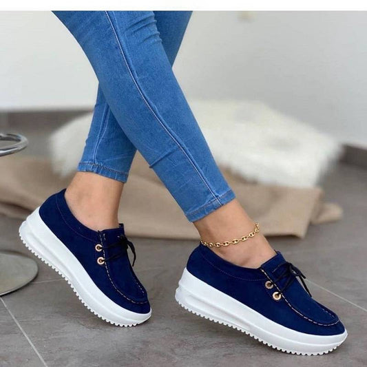 Elegantní a detailní podpůrná obuv