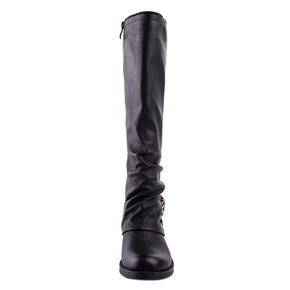 Elegantní a detailní podpůrné boty