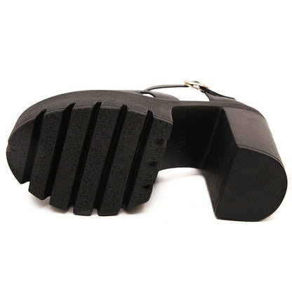 Podpůrné lehké ortopedické letní sandály