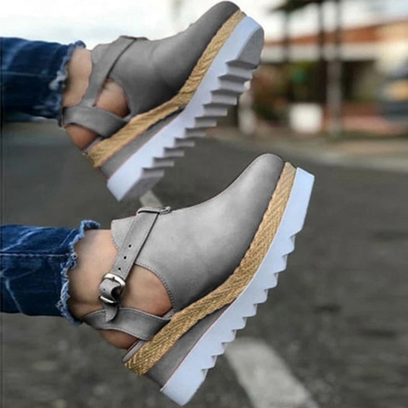 Elegantní a podpůrná ortopedická obuv