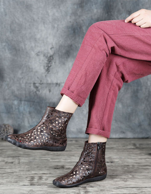 Elegantní a detailní podpůrné letní sandály