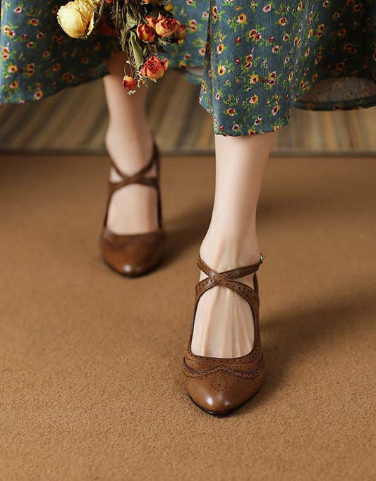Elegantní a detailní podpůrné letní boty