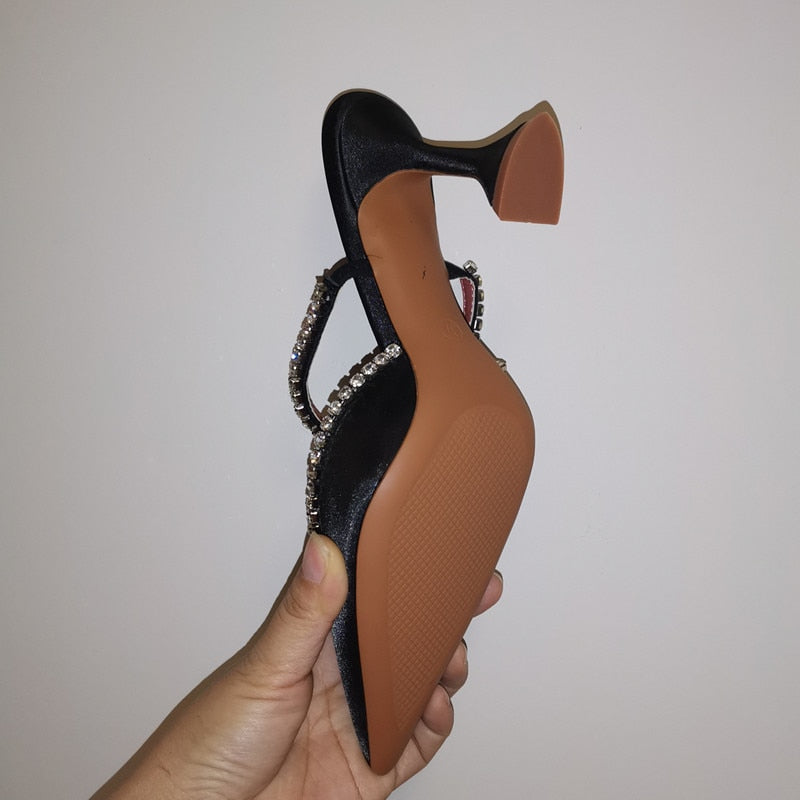 Elegantní a podpůrná ortopedická letní obuv