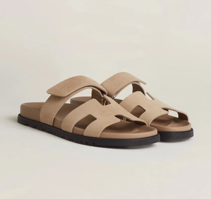 Elegantní a podpůrné ortopedické letní sandály