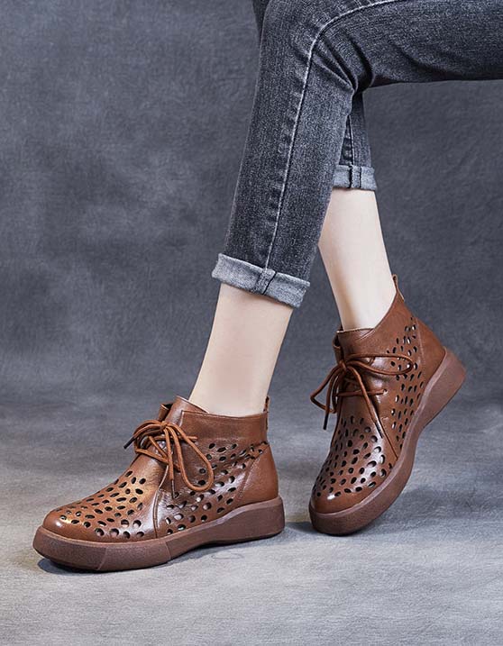 Elegantní a detailní podpůrné letní boty