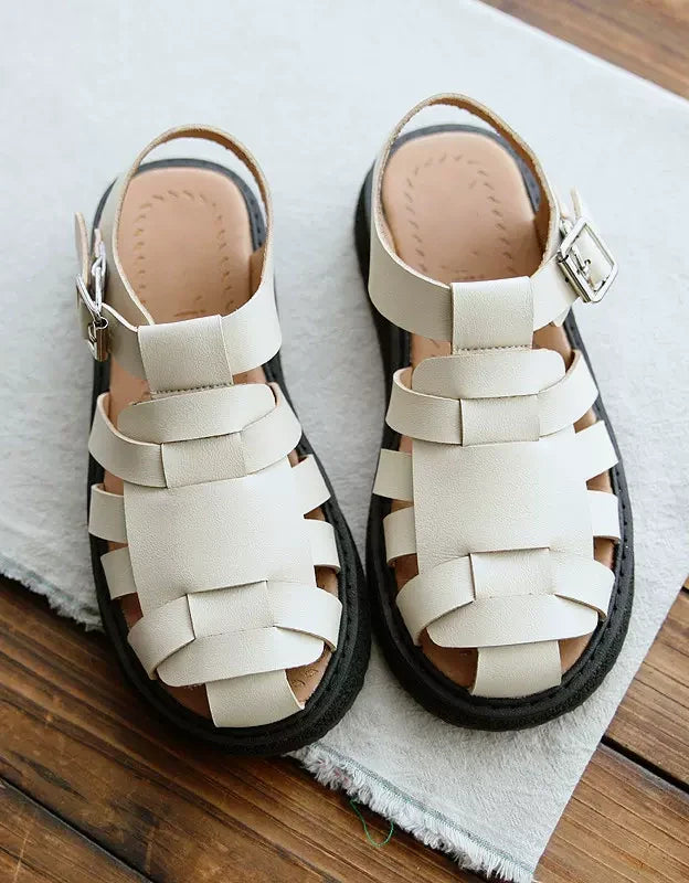 Podpůrné lehké ortopedické letní sandály
