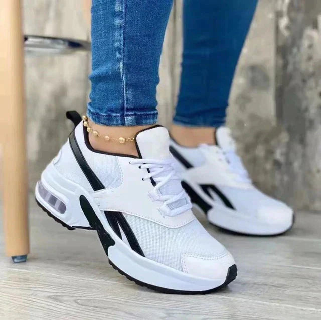 Elegantní a detailní podpůrná obuv