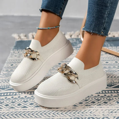 Elegantní a detailní podpůrná obuv