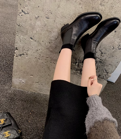 Elegantní a detailní podpůrné letní boty